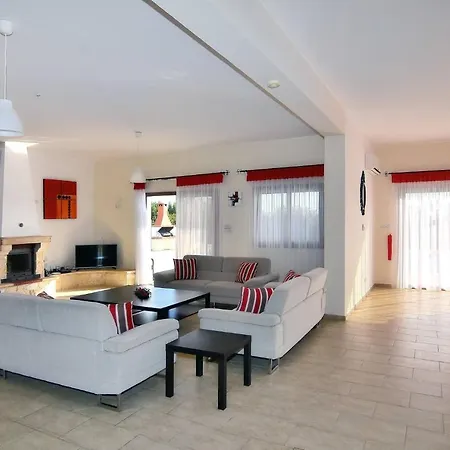 Impressive Large Huge Heated Pool Garden Peyia