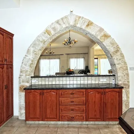 Impressive Large Huge Heated Pool Garden Villa
