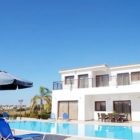Impressive Large Huge Heated Pool Garden